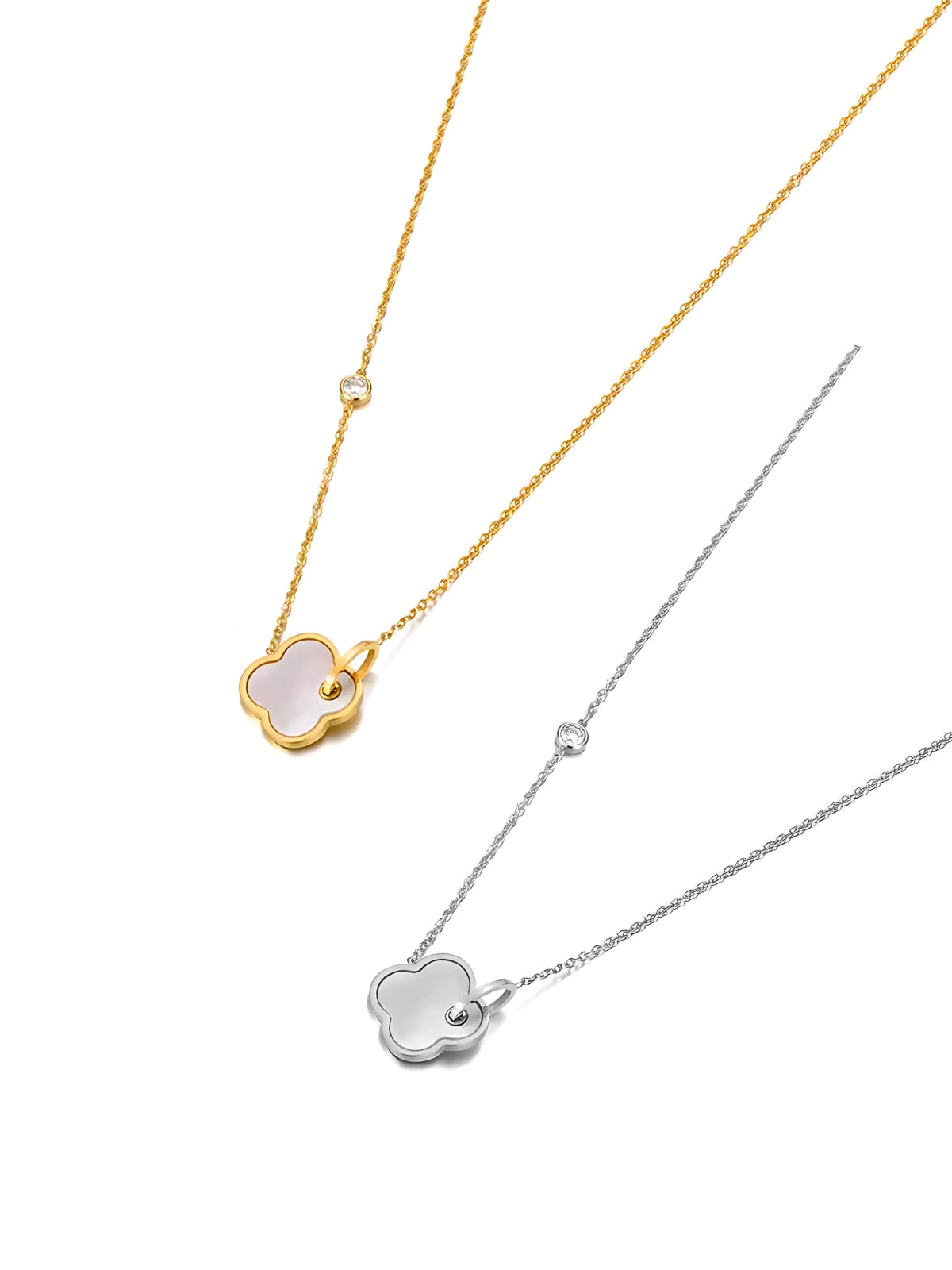 Amelie Clover Necklace luxury 18K gold-plated stainless steel by Shine With Me, front view with 15 mm clover pendant and cubic zirconia accents.