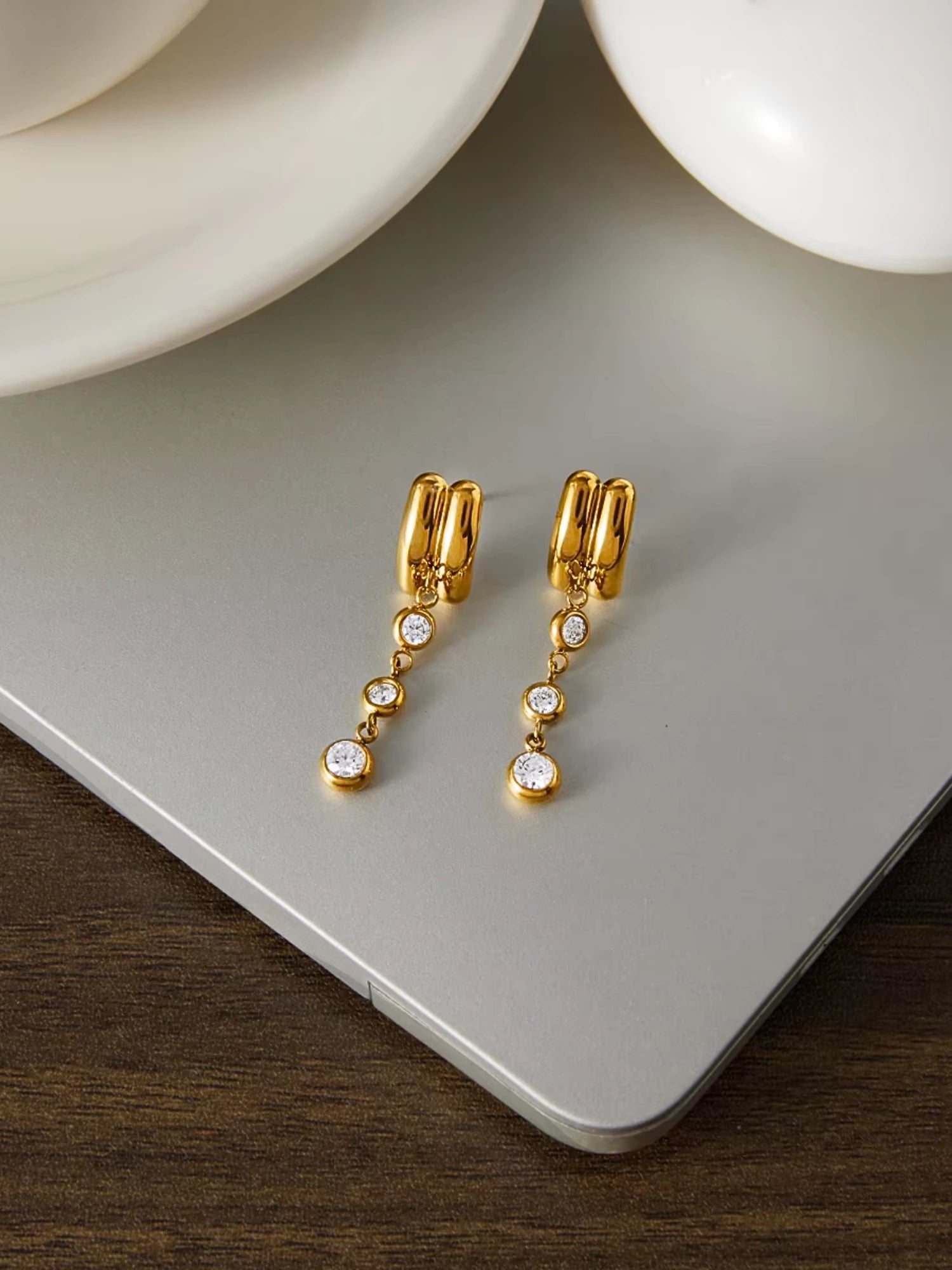 Dalia Flower Stud Earring