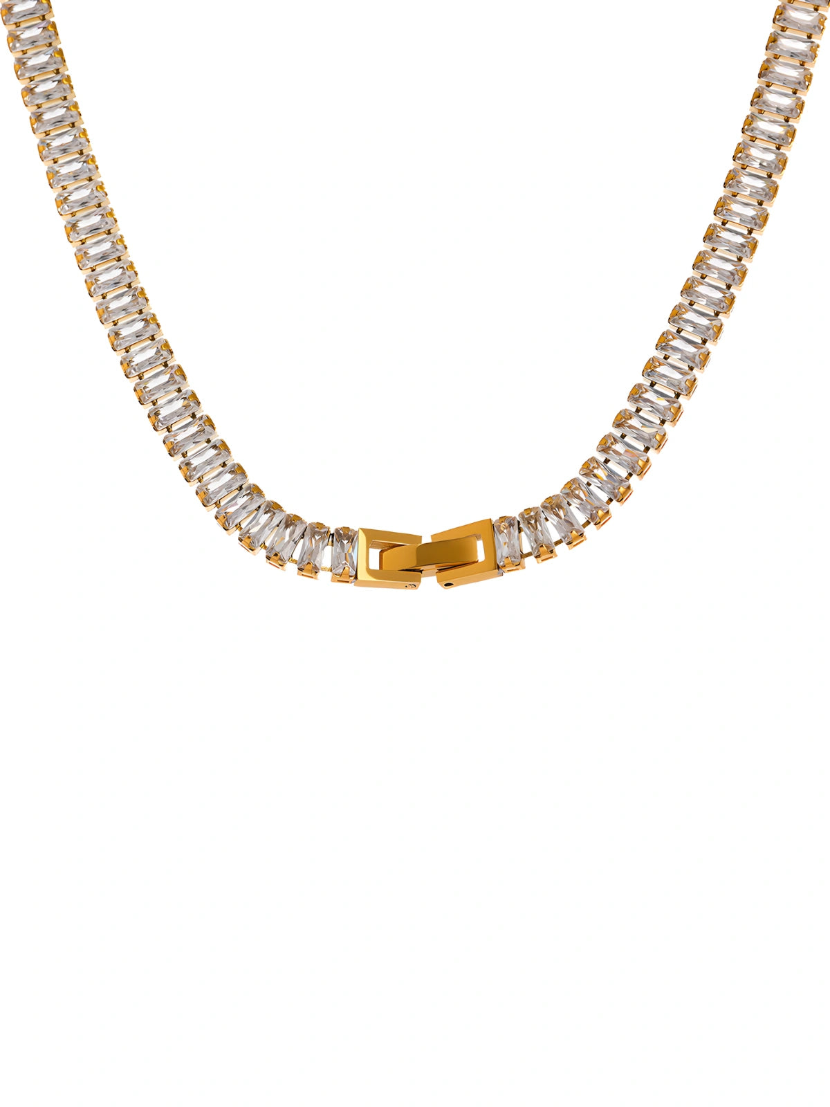 Elly Chain luxury 18K gold‑plated stainless steel by Shine With Me, front view (chain size 35 cm, width 6 mm).