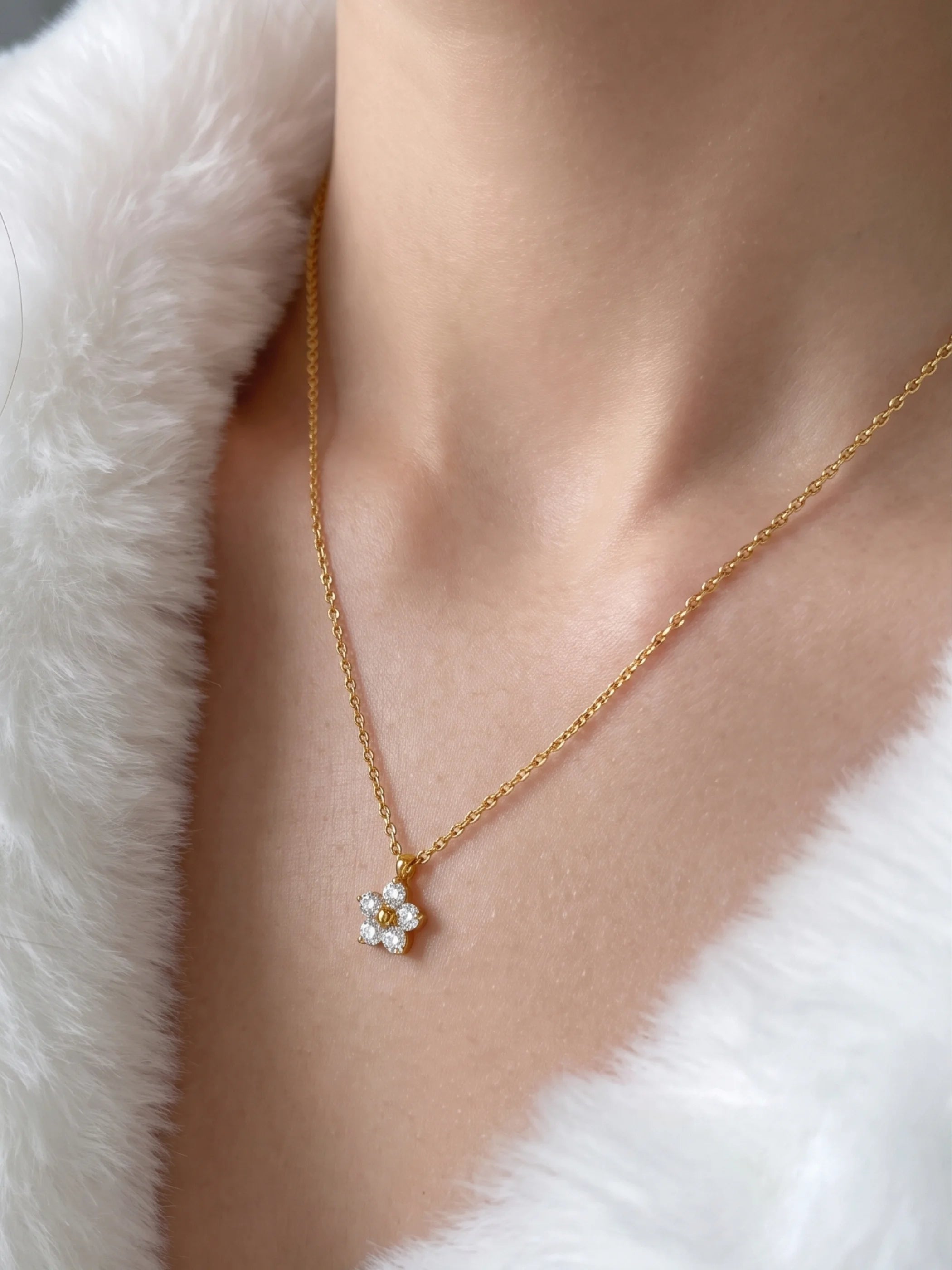 Petalia Necklace