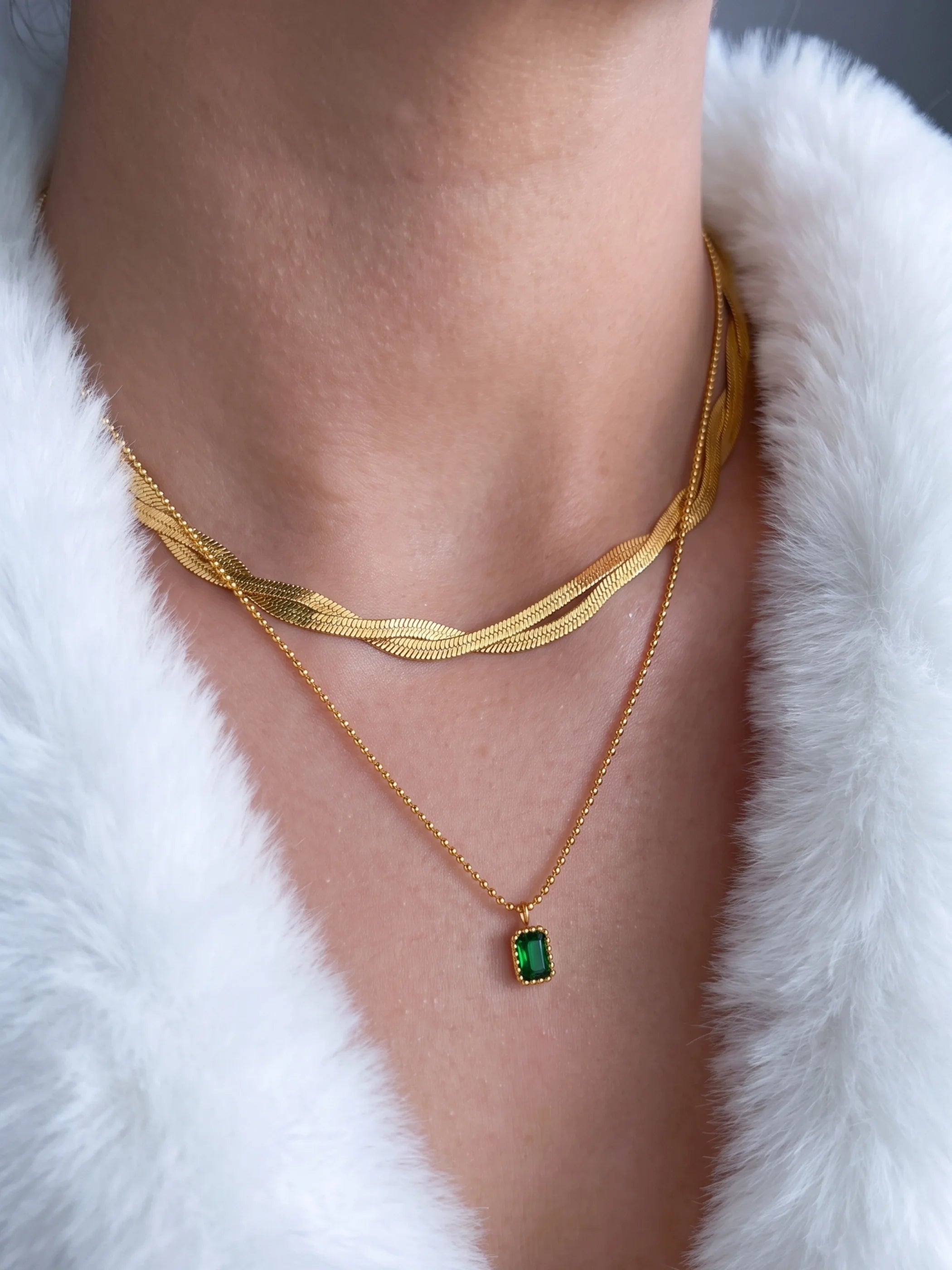 Emily Chain