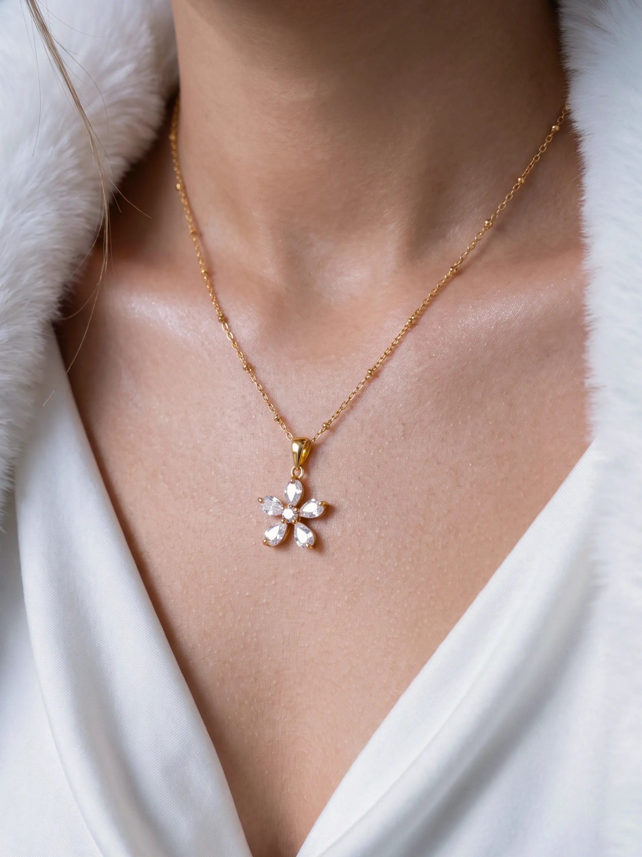 Solea Necklace