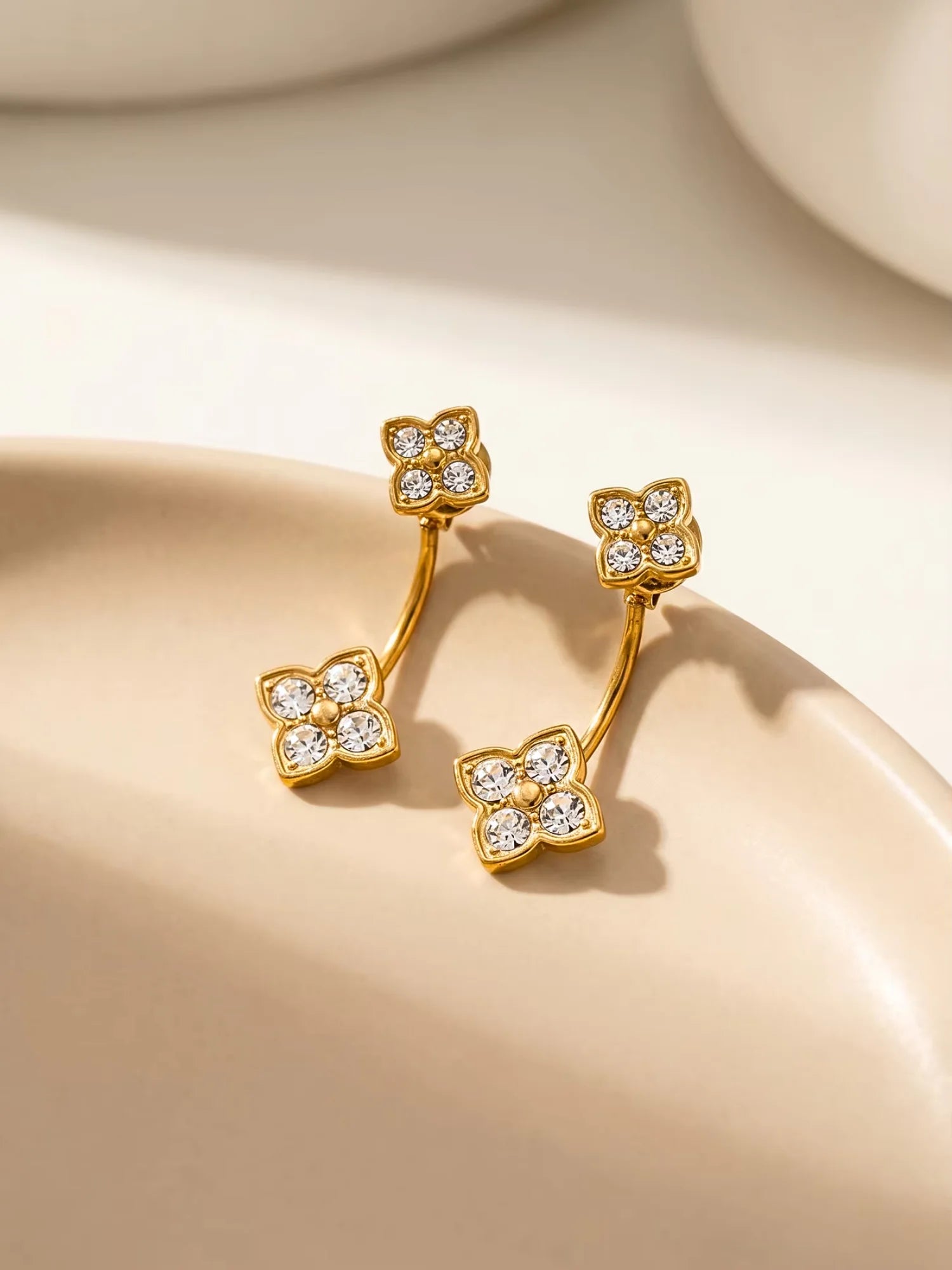 Lena Twist Hoop Earring