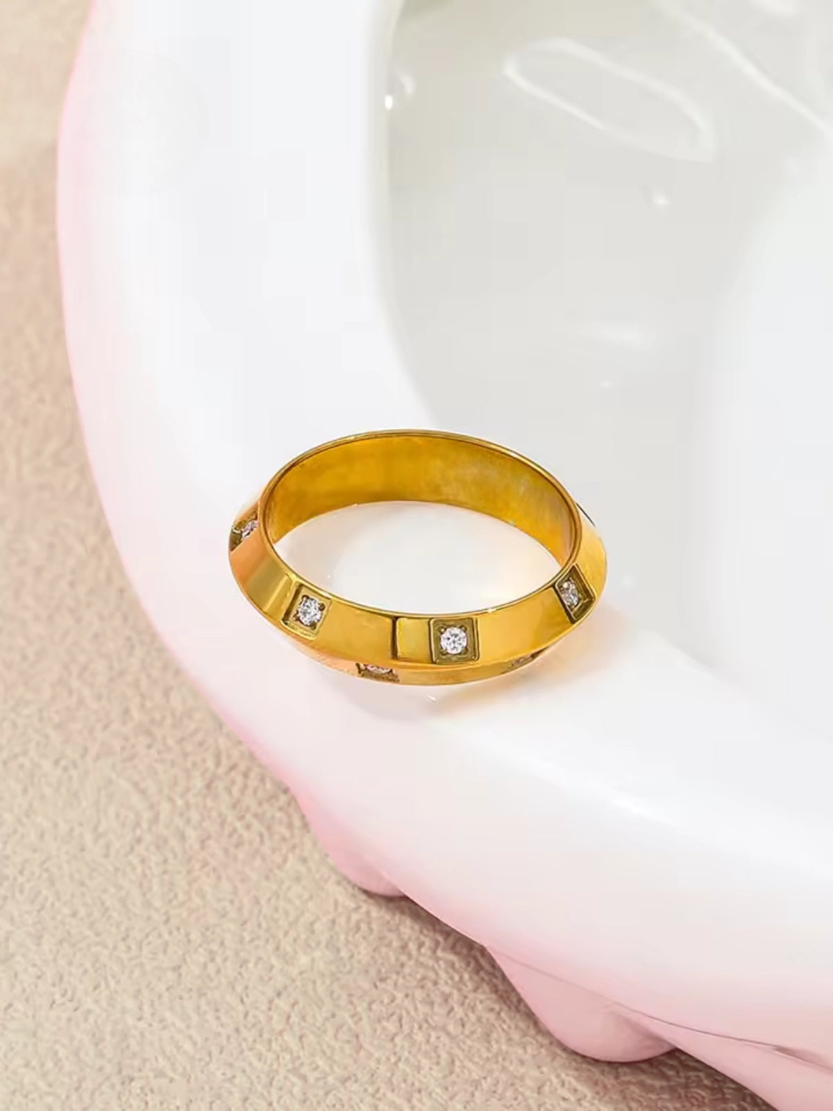 Lucena Ring
