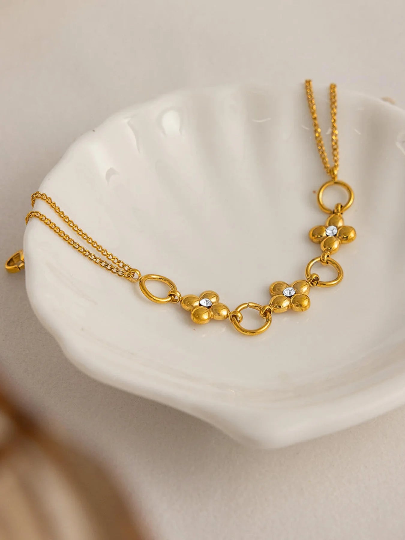 Bloom Circle Bracelet
