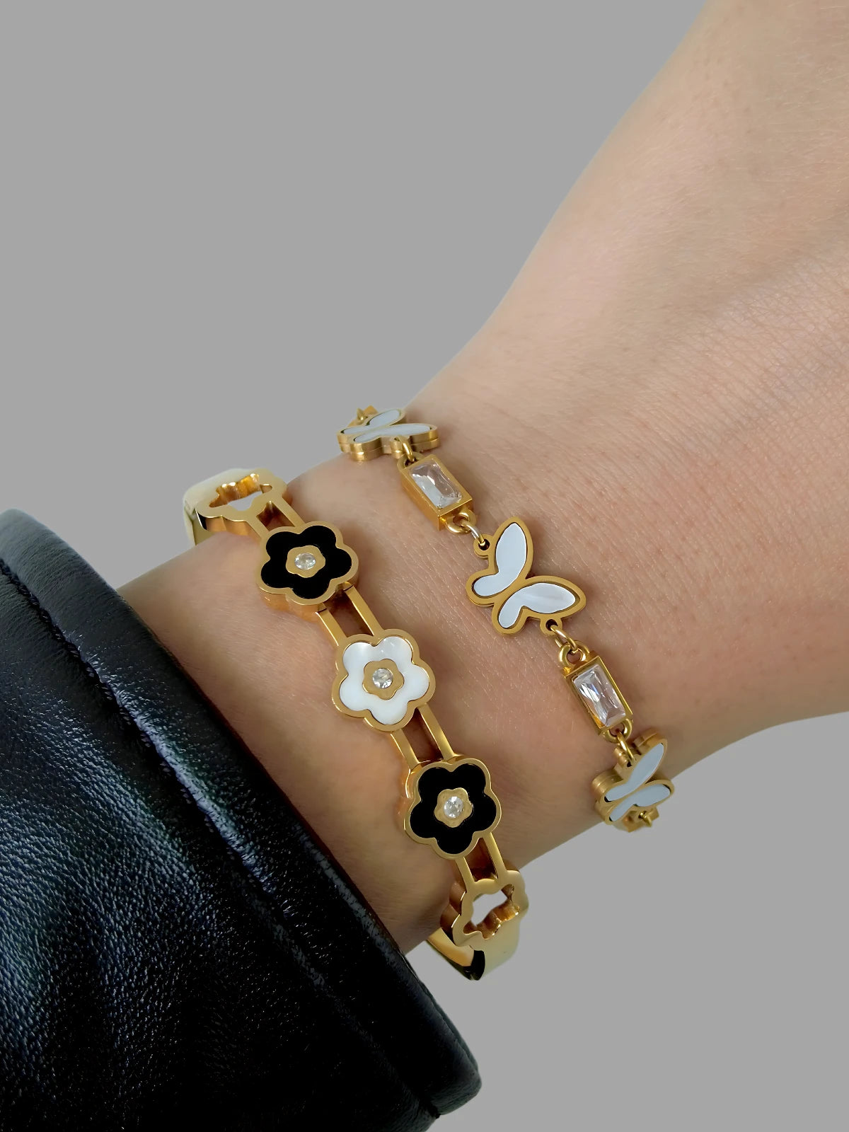 BLOOMING BANGLE