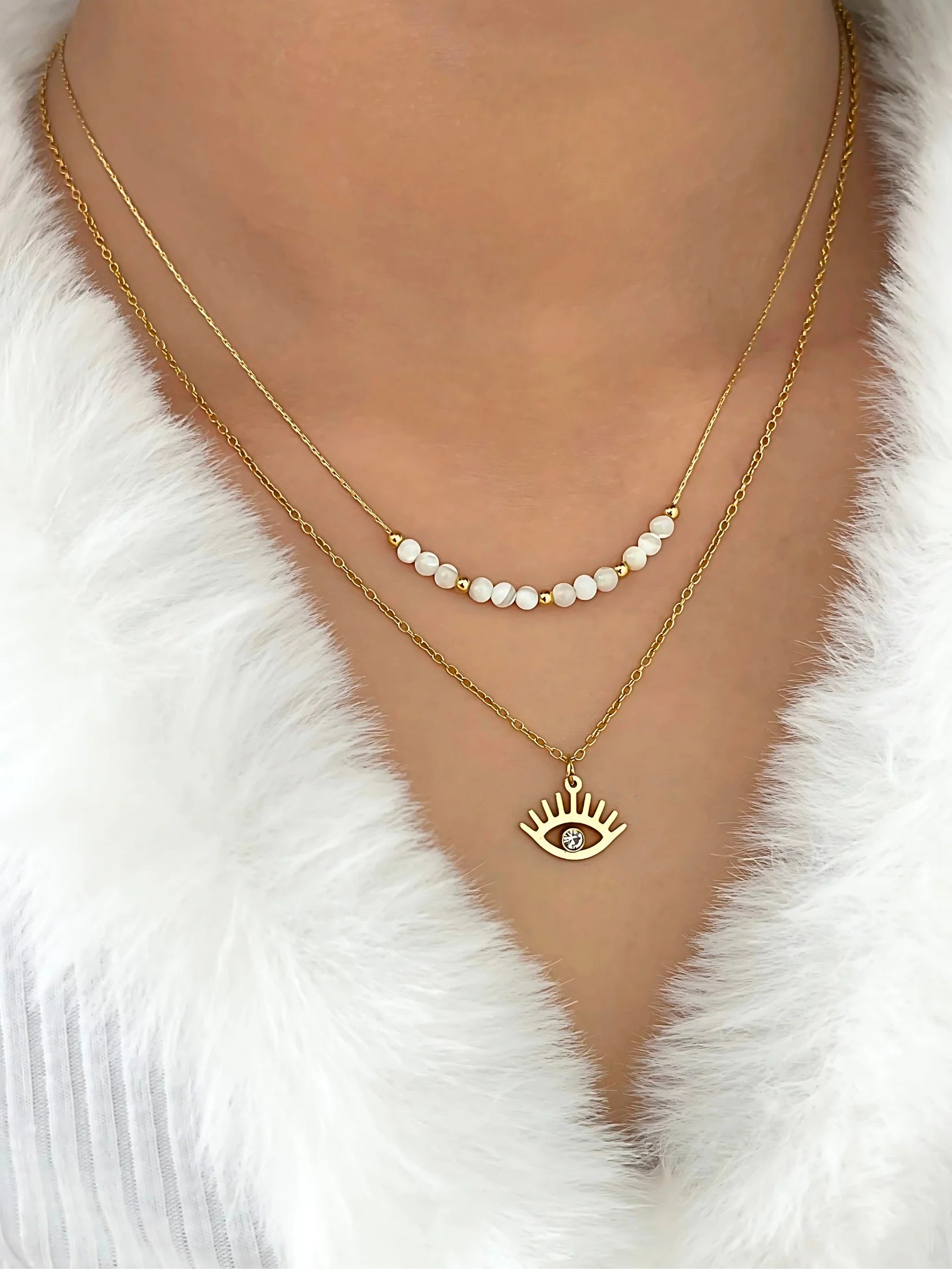Lume Eye Necklace