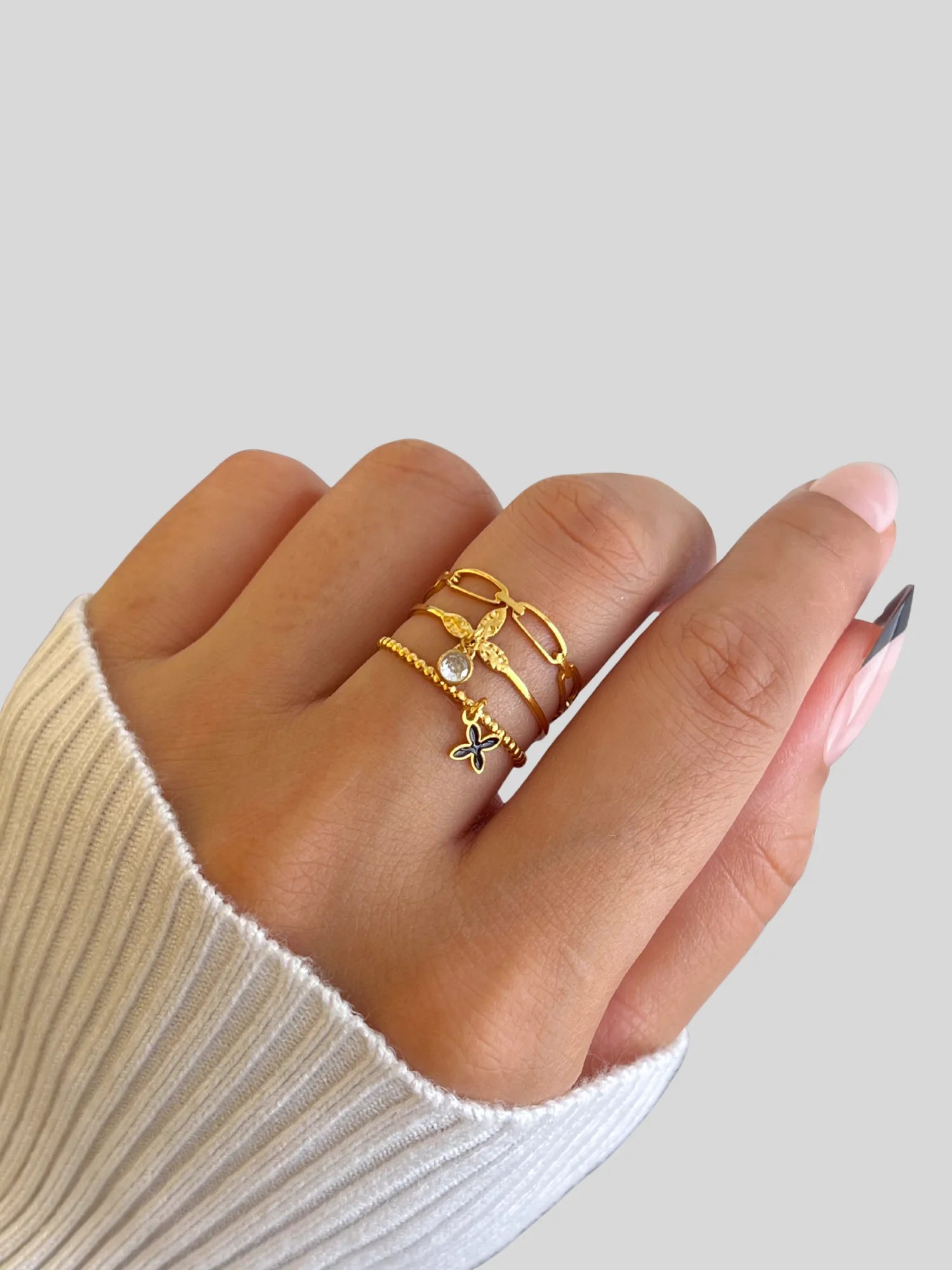 Selora Clover Ring