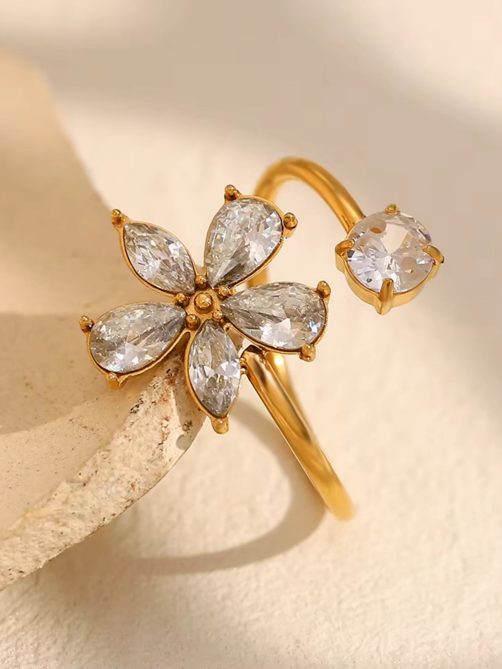 Flora Ring