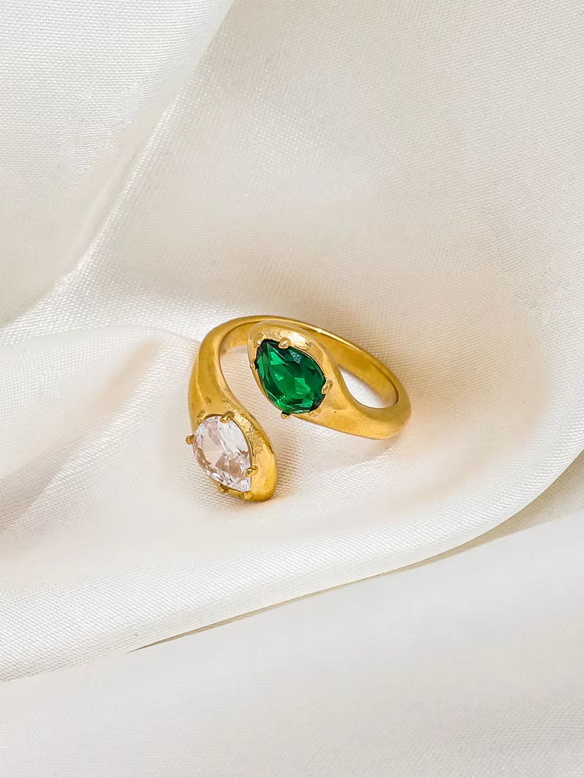 Alexandra Ring