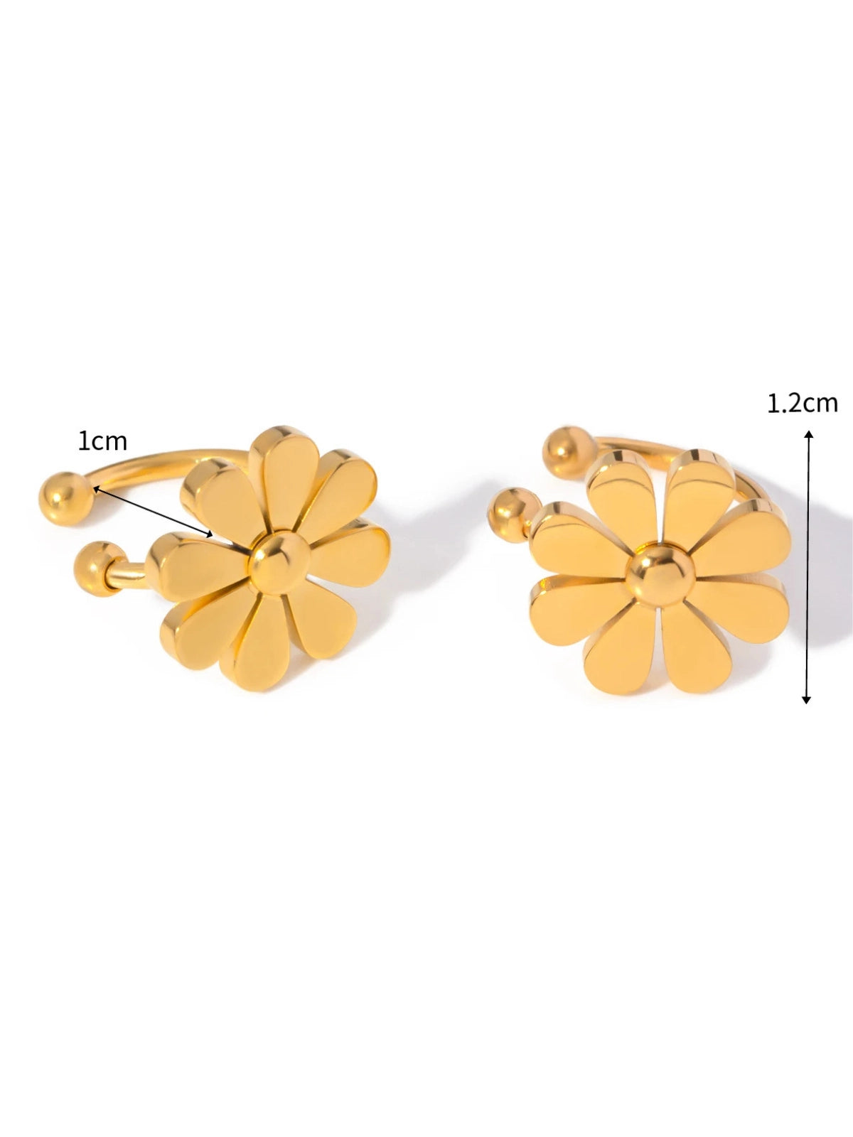 Cabello Ear Cuff luxury 18K gold‑plated stainless steel by Shine With Me, front view.