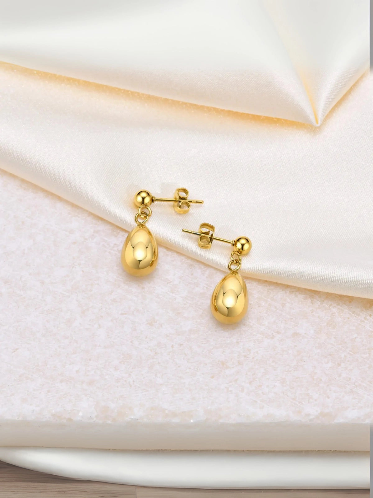 Close‑up of Demi Drop Earrings by Shine With Me showing the gold‑plated finish, stainless steel base and fine craftsmanship (6.4g)