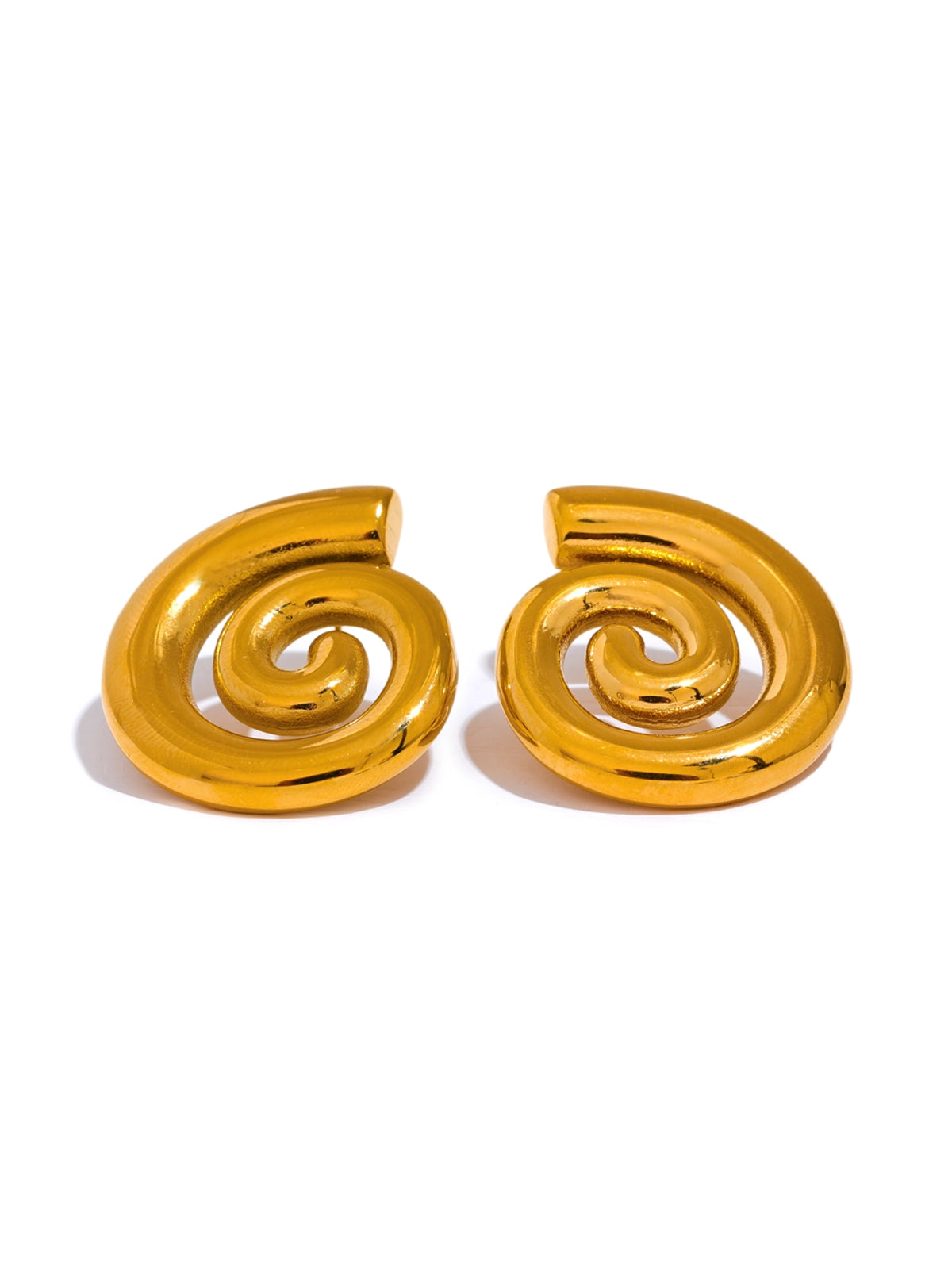 Dua Earring luxury 18K gold‑plated stainless steel by Shine With Me, front view size 28 mm × 30 mm.