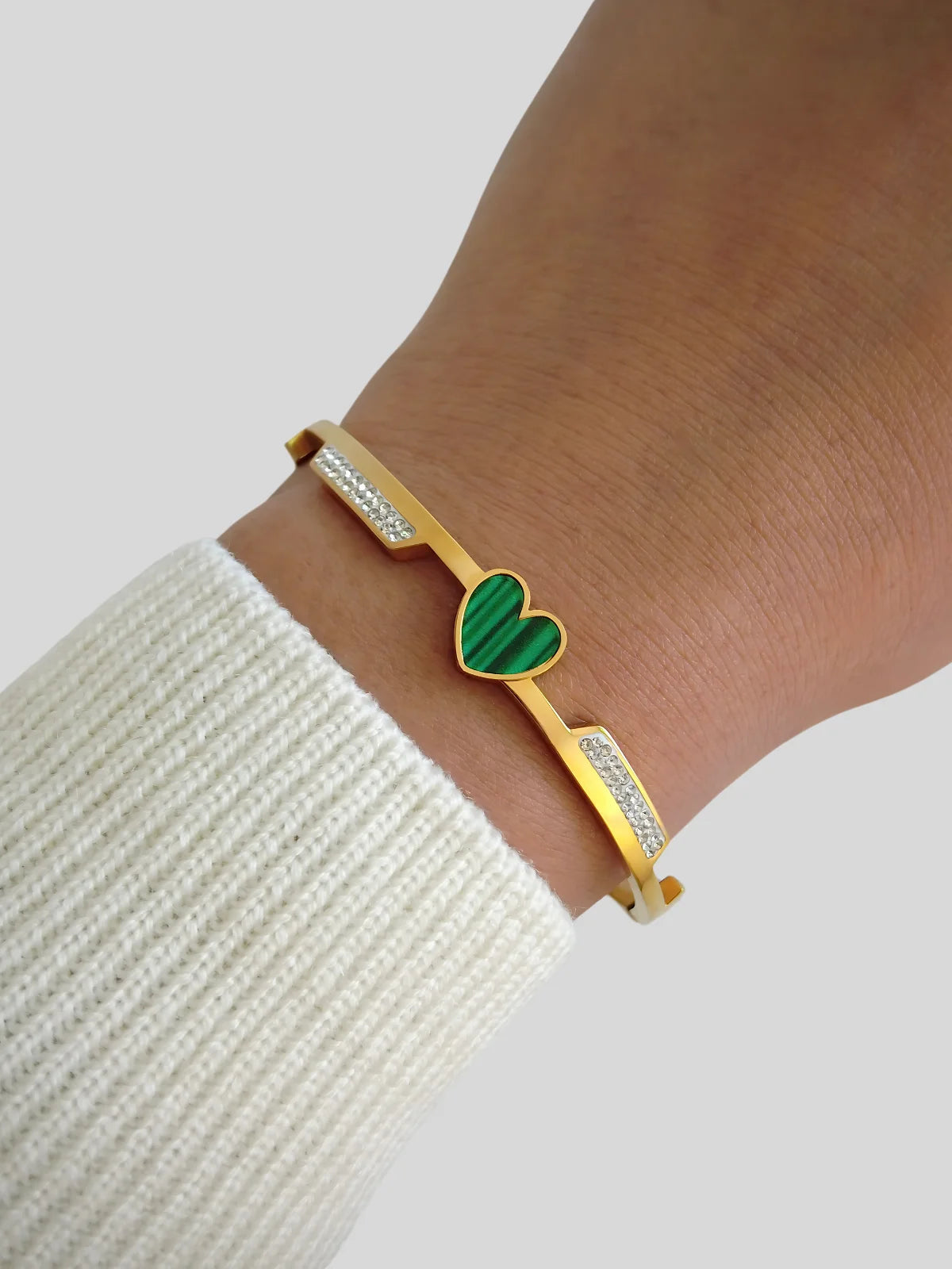 Elara Heart Bracelet