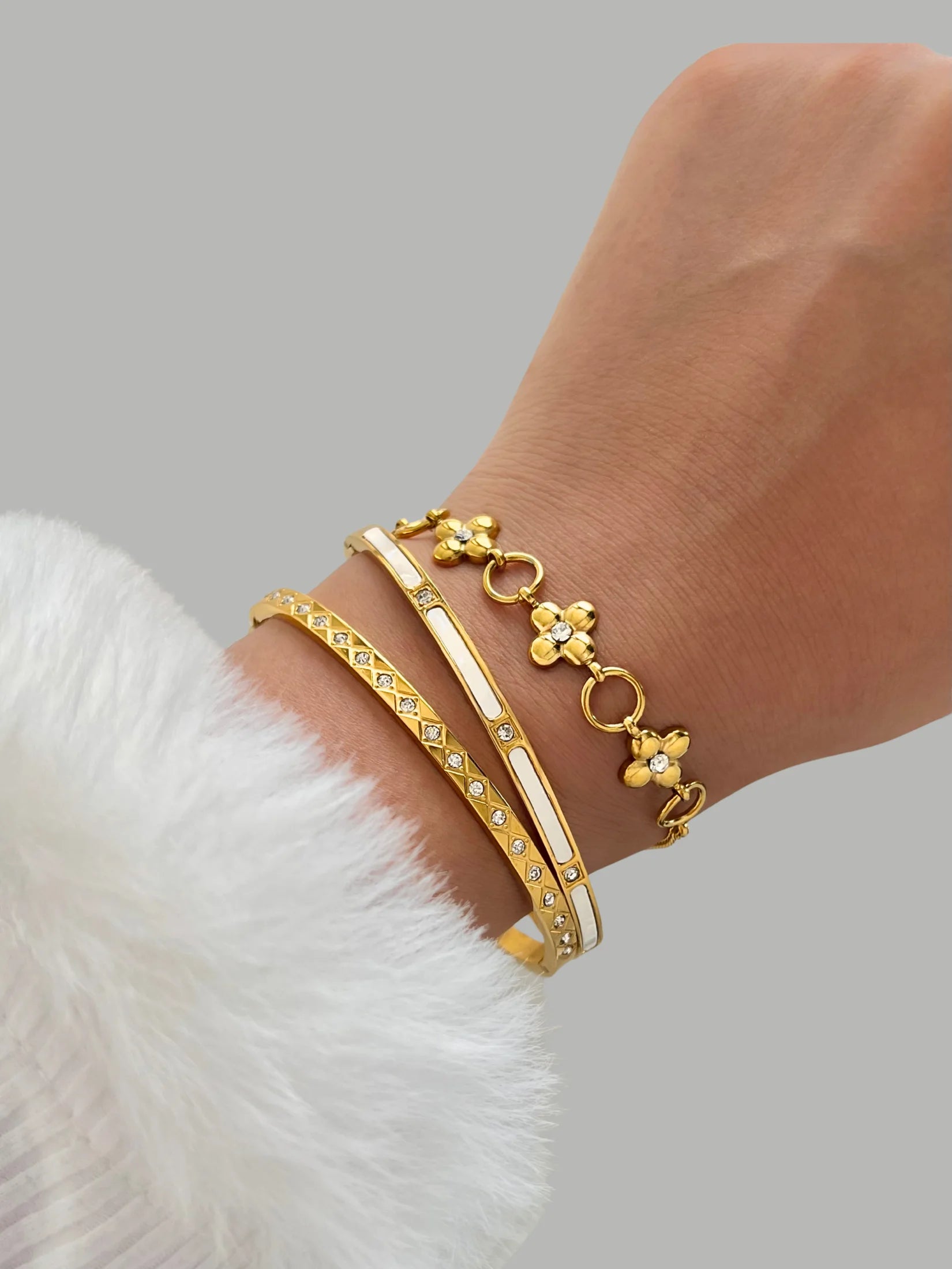 Petal Inlay Bangle
