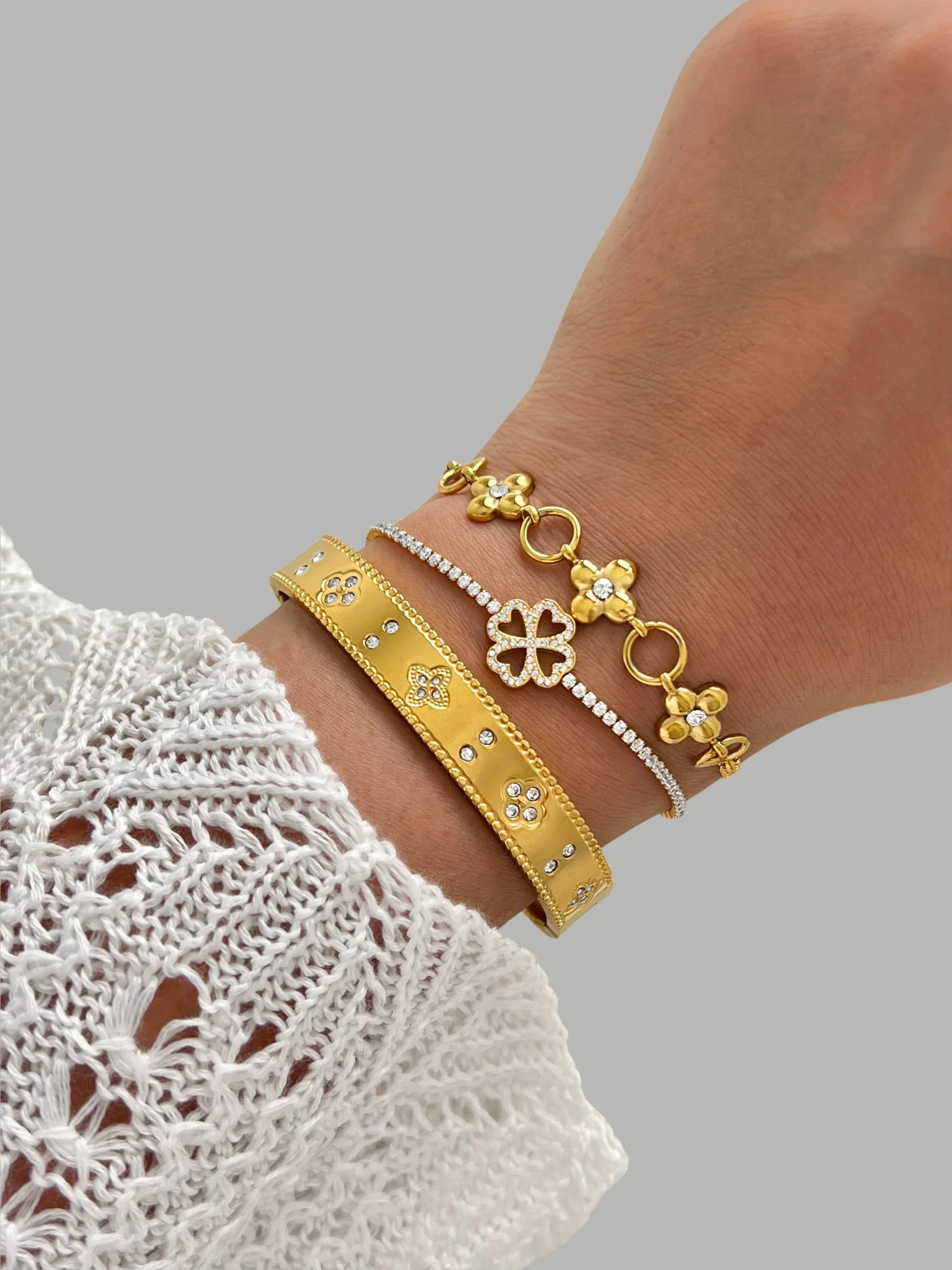 Bloom Circle Bracelet