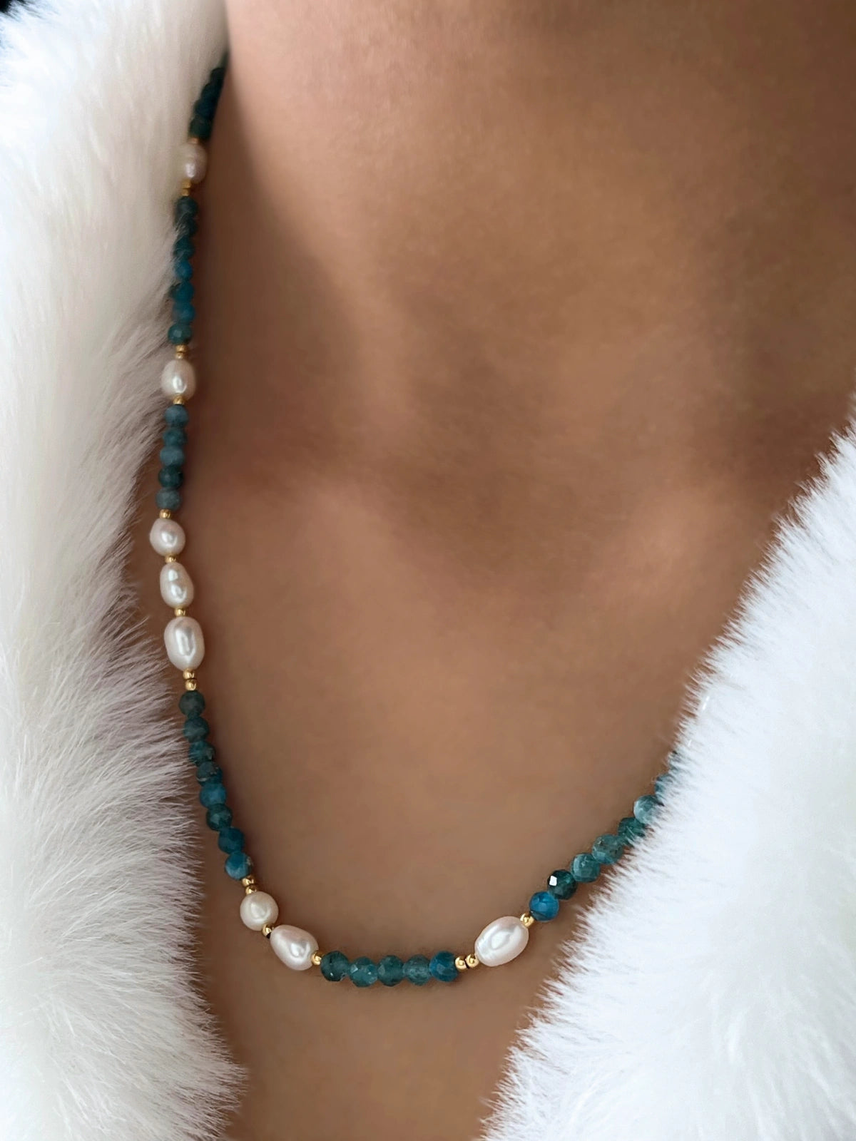 Solarose Chain worn around neck — 18K gold-plated stainless steel with freshwater pearl by Shine With Me, chain length 44 cm + 5 cm extender.