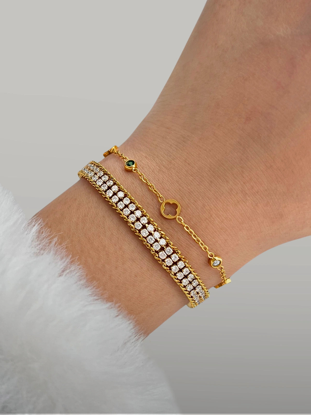 Noor Bracelet with gemstone on a white fur surface